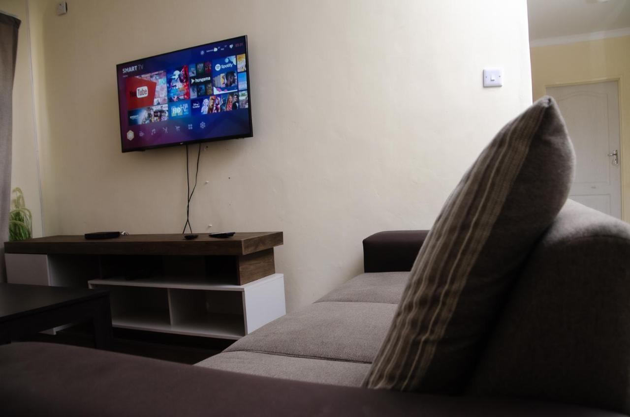 Nexovant Furnished Apartments Маун Екстер'єр фото
